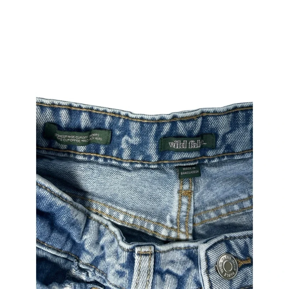 Wild Fable Highest Rise Cuttoff Jean Shorts Cheeky Denim Distressed Size 8 Beach